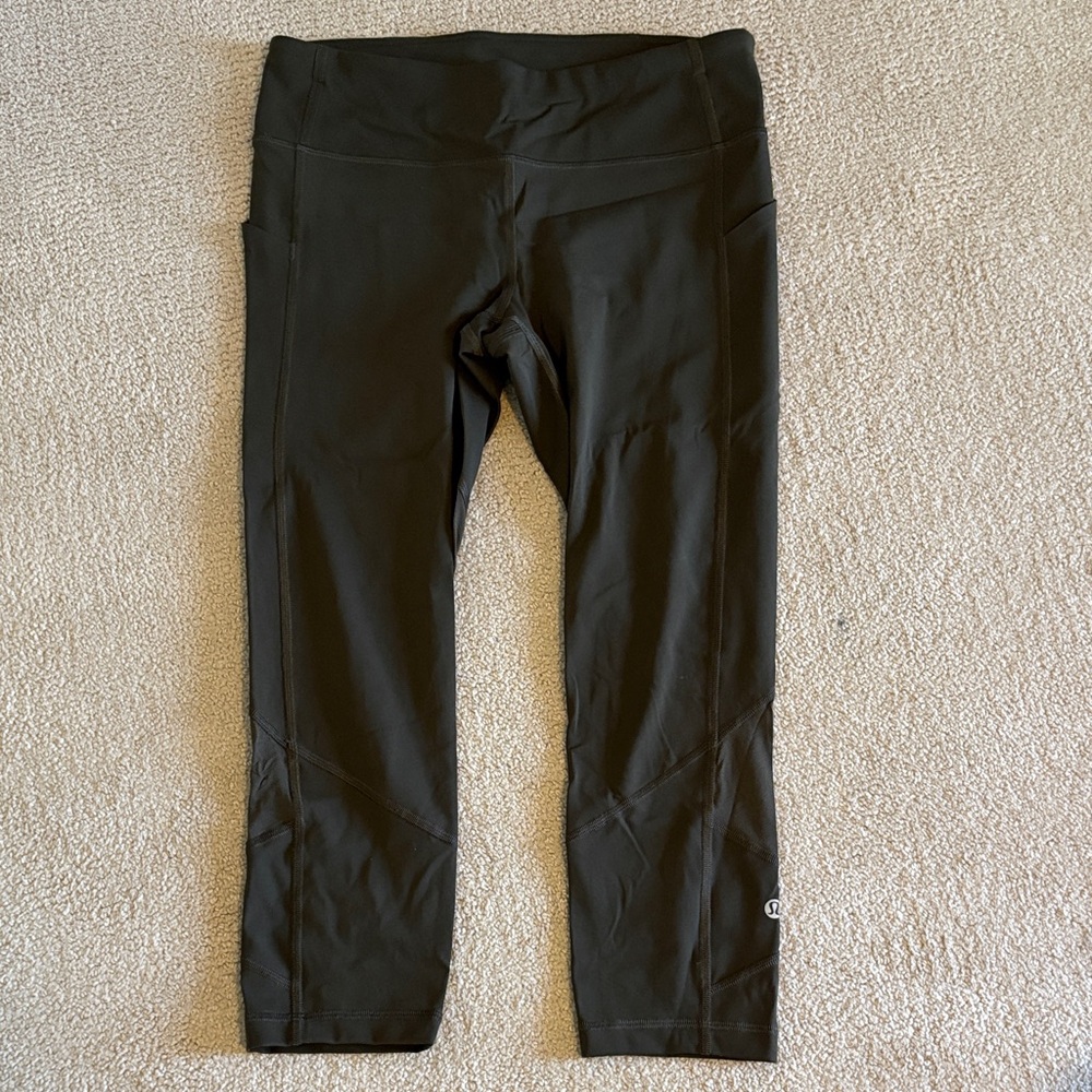Woman’s Olive Green Lululemon Leggings